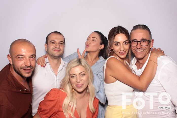 Dom's 30th | View more photos from the event at gallery.fotomachines.com.au/u/FOTOMachines/Doms-30th