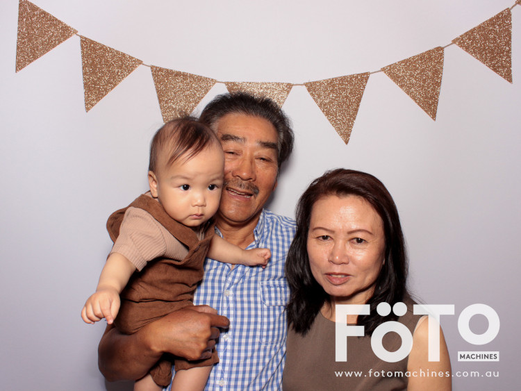 Harry's 1st Birthday | View more photos from the event at gallery.fotomachines.com.au/u/FOTOMachines/Harrys-1st-Birthday