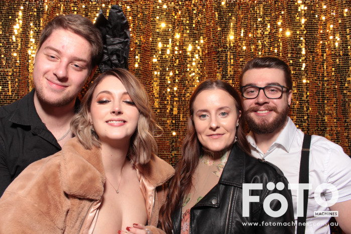Nikki's 21st | View more photos from the event at gallery.fotomachines.com.au/u/FOTOMachines/Nikkis-21st