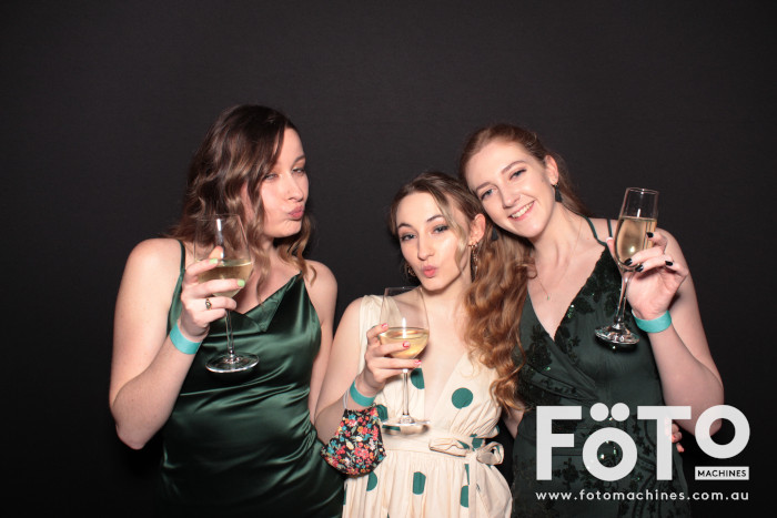 PSA Psych Ball 2021 | View more photos from the event at gallery.fotomachines.com.au/u/FOTOMachines/PSA-Psych-Ball-2021
