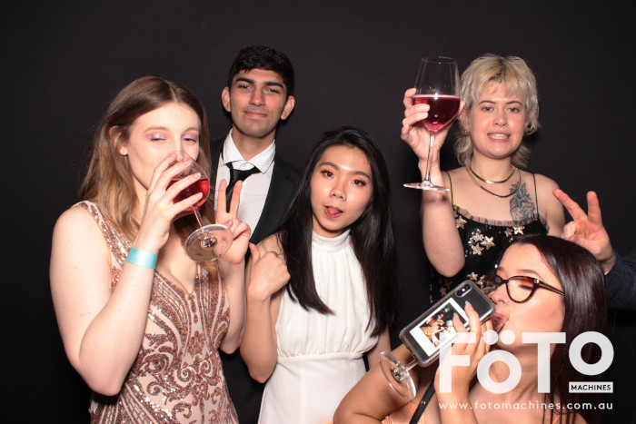 PSA Psych Ball 2021 | View more photos from the event at gallery.fotomachines.com.au/u/FOTOMachines/PSA-Psych-Ball-2021