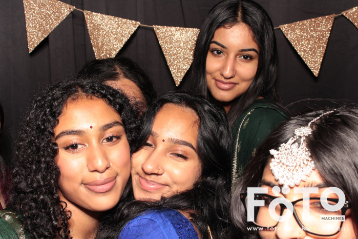 Bless & Neethu's Wedding | View more photos from the event at gallery.fotomachines.com.au/u/FOTOMachines/Bless-Neethus-Wedding