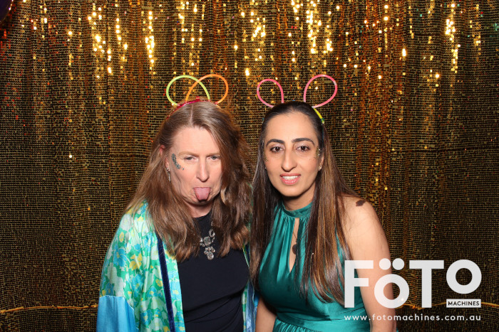 Coopers Christmas Party | View more photos from the event at gallery.fotomachines.com.au/u/FOTOMachines/Coopers-Christmas-Party