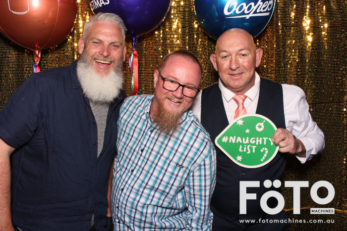 Coopers Christmas Party | View more photos from the event at gallery.fotomachines.com.au/u/FOTOMachines/Coopers-Christmas-Party