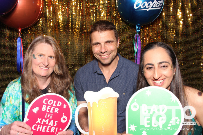 Coopers Christmas Party | View more photos from the event at gallery.fotomachines.com.au/u/FOTOMachines/Coopers-Christmas-Party