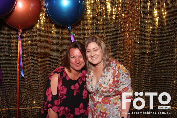 Coopers Christmas Party | View more photos from the event at gallery.fotomachines.com.au/u/FOTOMachines/Coopers-Christmas-Party