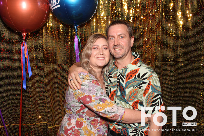 Coopers Christmas Party | View more photos from the event at gallery.fotomachines.com.au/u/FOTOMachines/Coopers-Christmas-Party