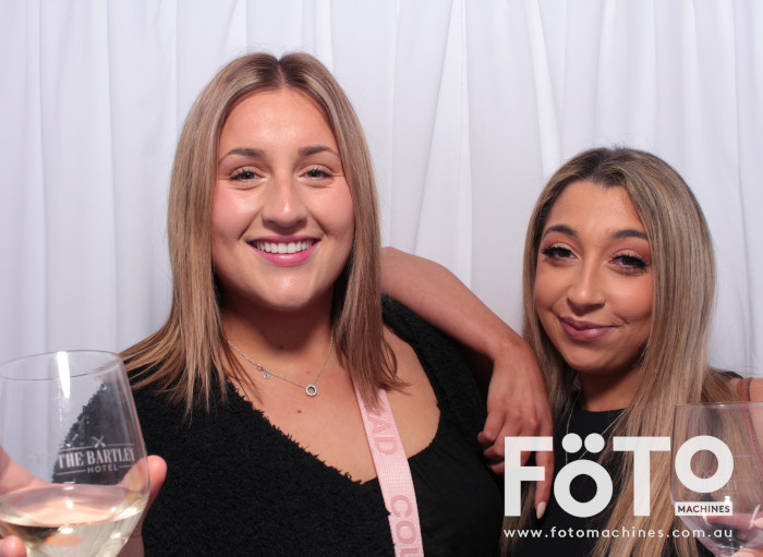 Jordy's 21st | View more photos from the event at gallery.fotomachines.com.au/u/FOTOMachines/Jordys-21st
