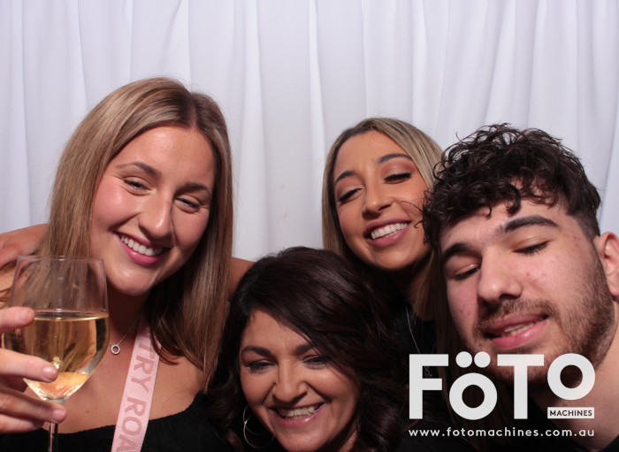 Jordy's 21st | View more photos from the event at gallery.fotomachines.com.au/u/FOTOMachines/Jordys-21st