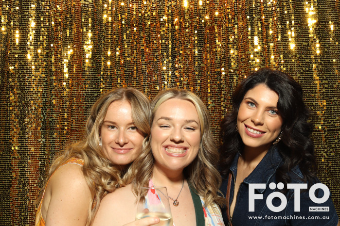RAH ED Christmas Party | View more photos from the event at gallery.fotomachines.com.au/u/FOTOMachines/RAH-ED-Christmas-Party
