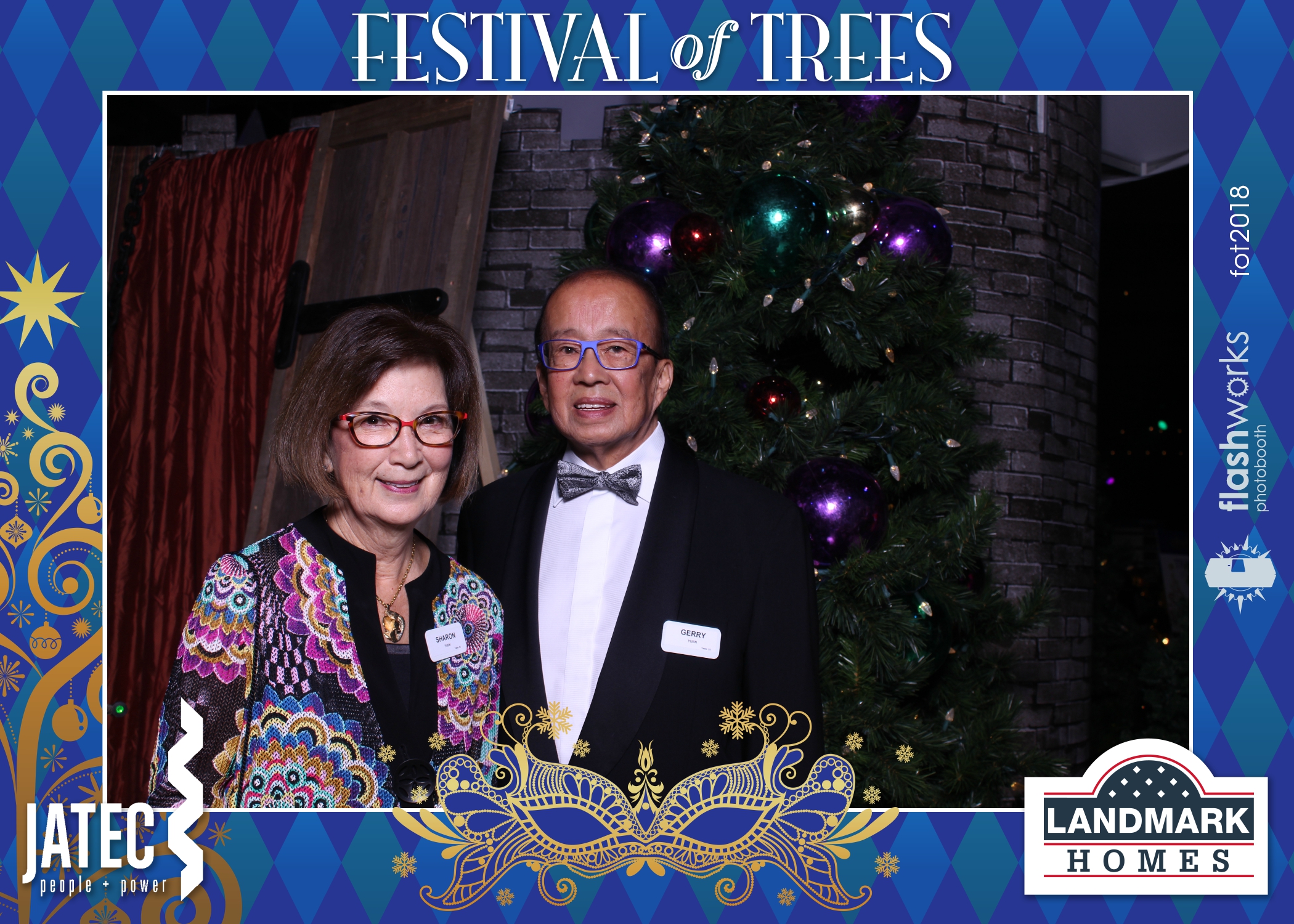 Festival of Trees Gala | View more photos from the event at gallery.flashworksphotobooth.com/u/FlashworksPhotoboothInc/Festival-of-Trees-Gala