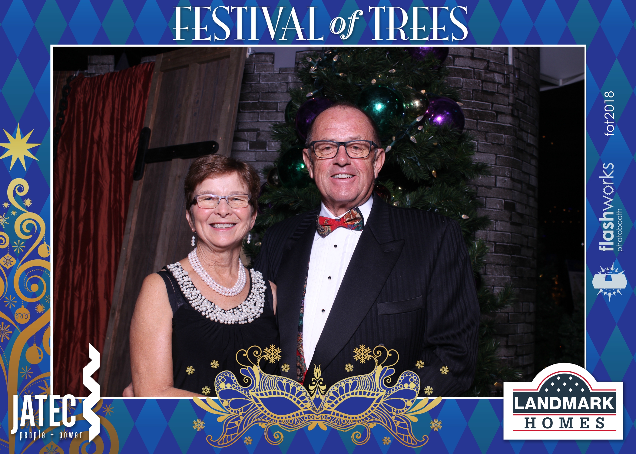Festival of Trees Gala | View more photos from the event at gallery.flashworksphotobooth.com/u/FlashworksPhotoboothInc/Festival-of-Trees-Gala