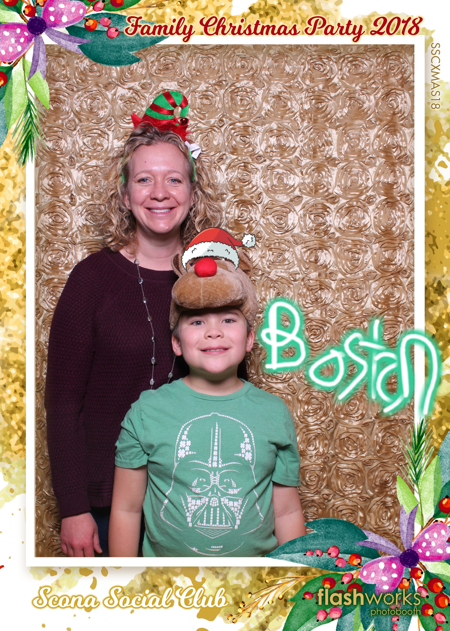 Scona Social Club Family Christmas Party | View more photos from the event at gallery.flashworksphotobooth.com/u/FlashworksPhotoboothInc/Scona-Social-Club-Family-Christmas-Party