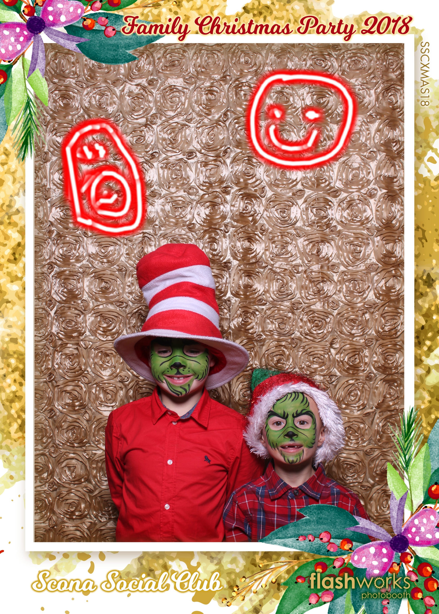 Scona Social Club Family Christmas Party | View more photos from the event at gallery.flashworksphotobooth.com/u/FlashworksPhotoboothInc/Scona-Social-Club-Family-Christmas-Party