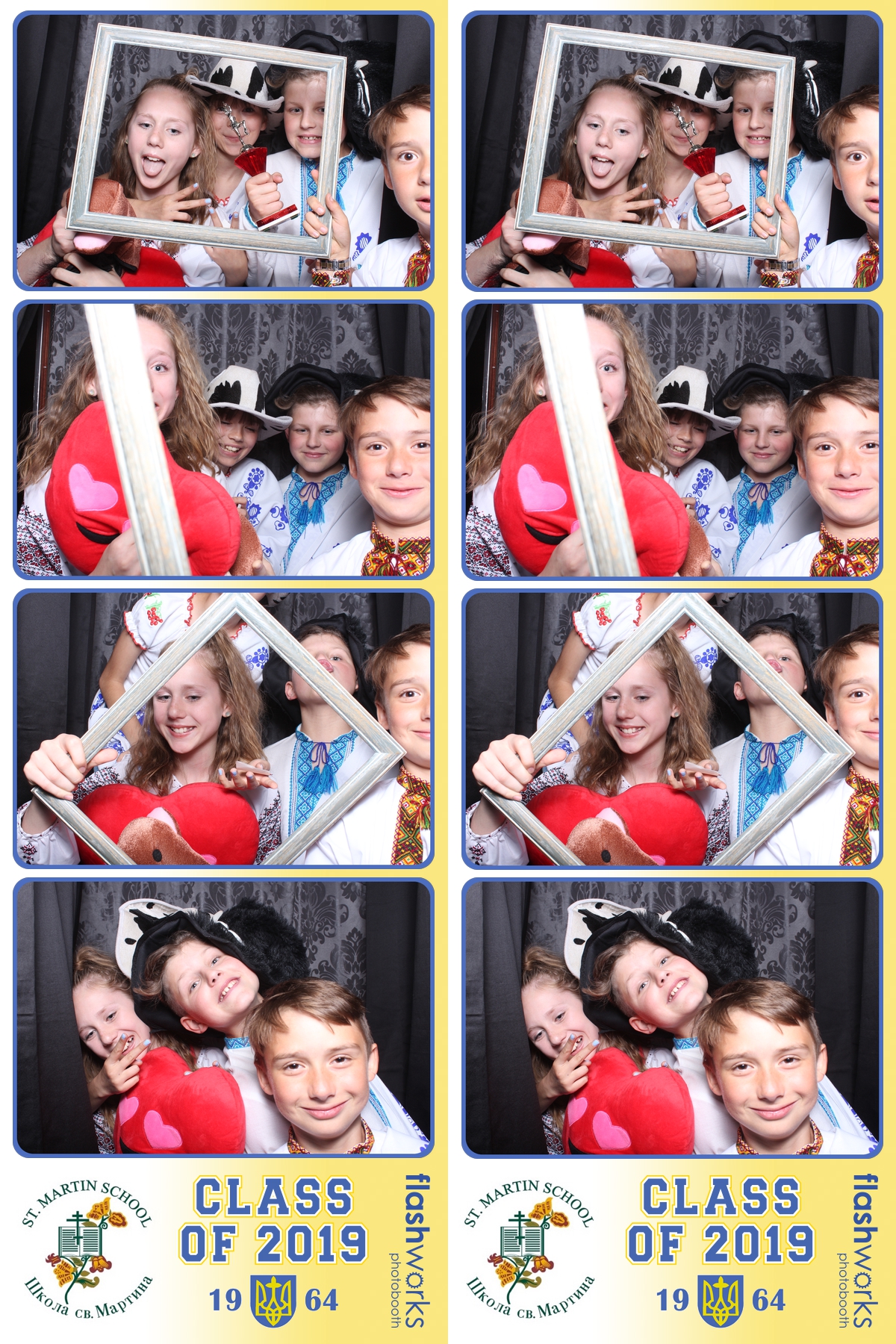 St. Martin Grade 6 Farewell | View more photos from the event at gallery.flashworksphotobooth.com/u/FlashworksPhotoboothInc/St-Martin-Grade-6-Farewell