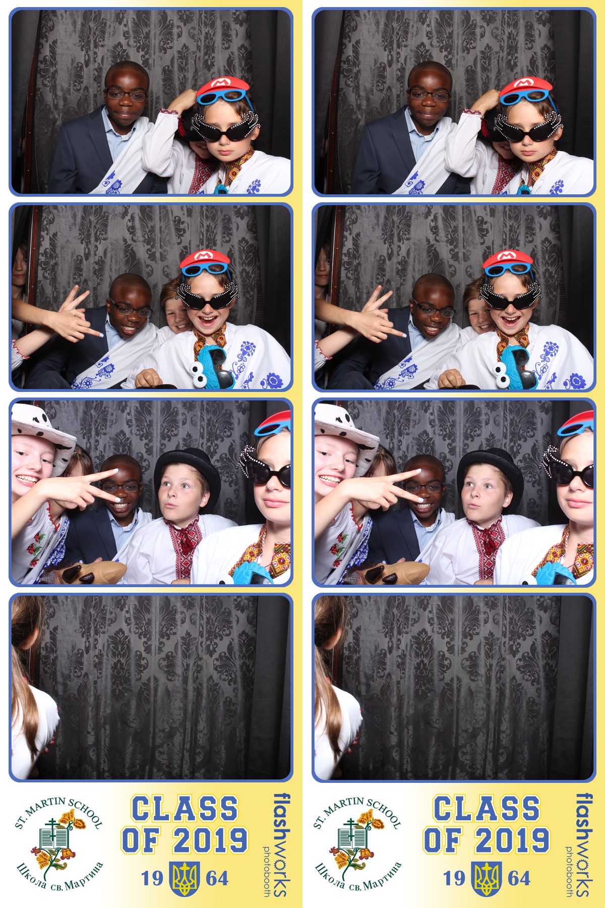 St. Martin Grade 6 Farewell | View more photos from the event at gallery.flashworksphotobooth.com/u/FlashworksPhotoboothInc/St-Martin-Grade-6-Farewell
