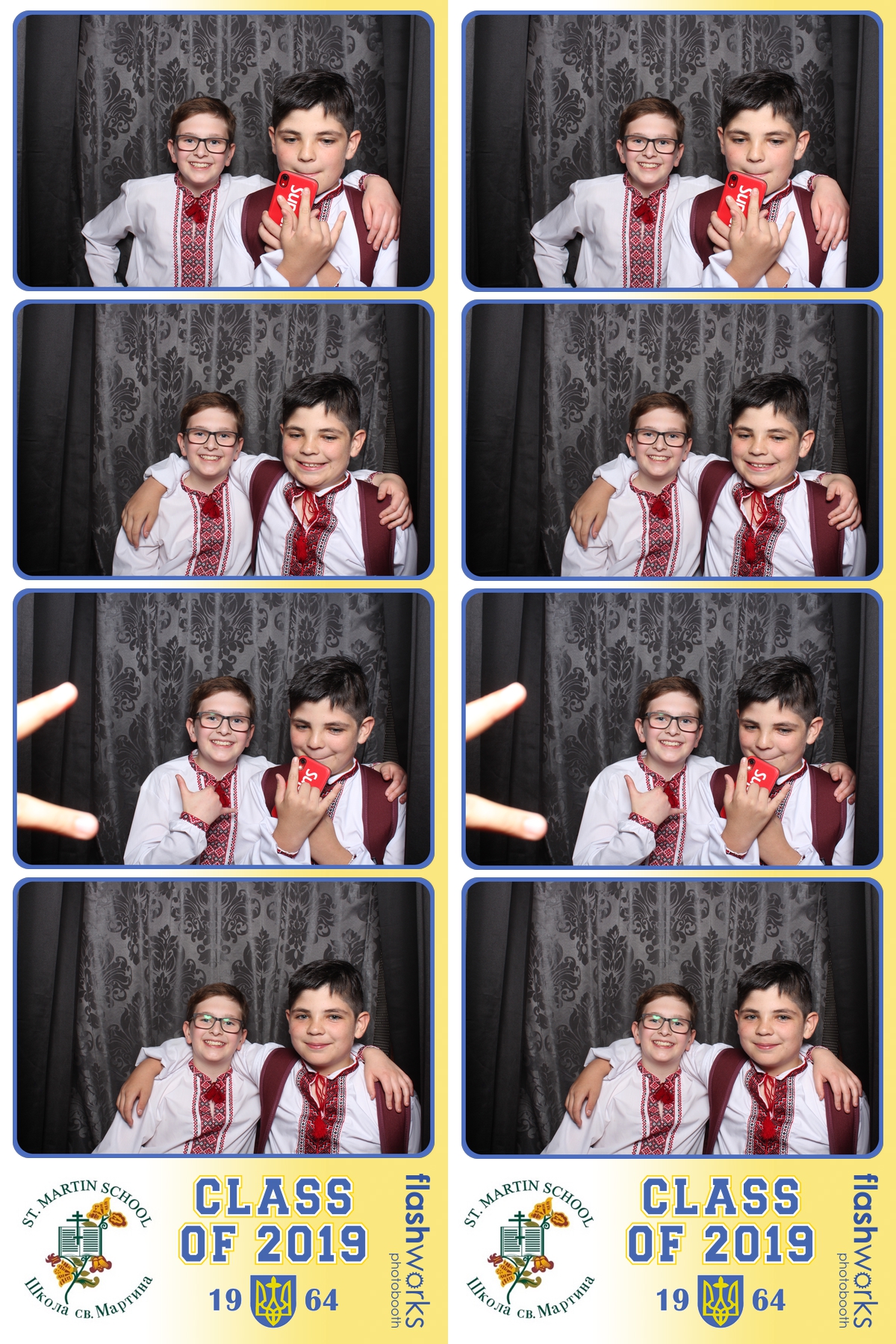 St. Martin Grade 6 Farewell | View more photos from the event at gallery.flashworksphotobooth.com/u/FlashworksPhotoboothInc/St-Martin-Grade-6-Farewell