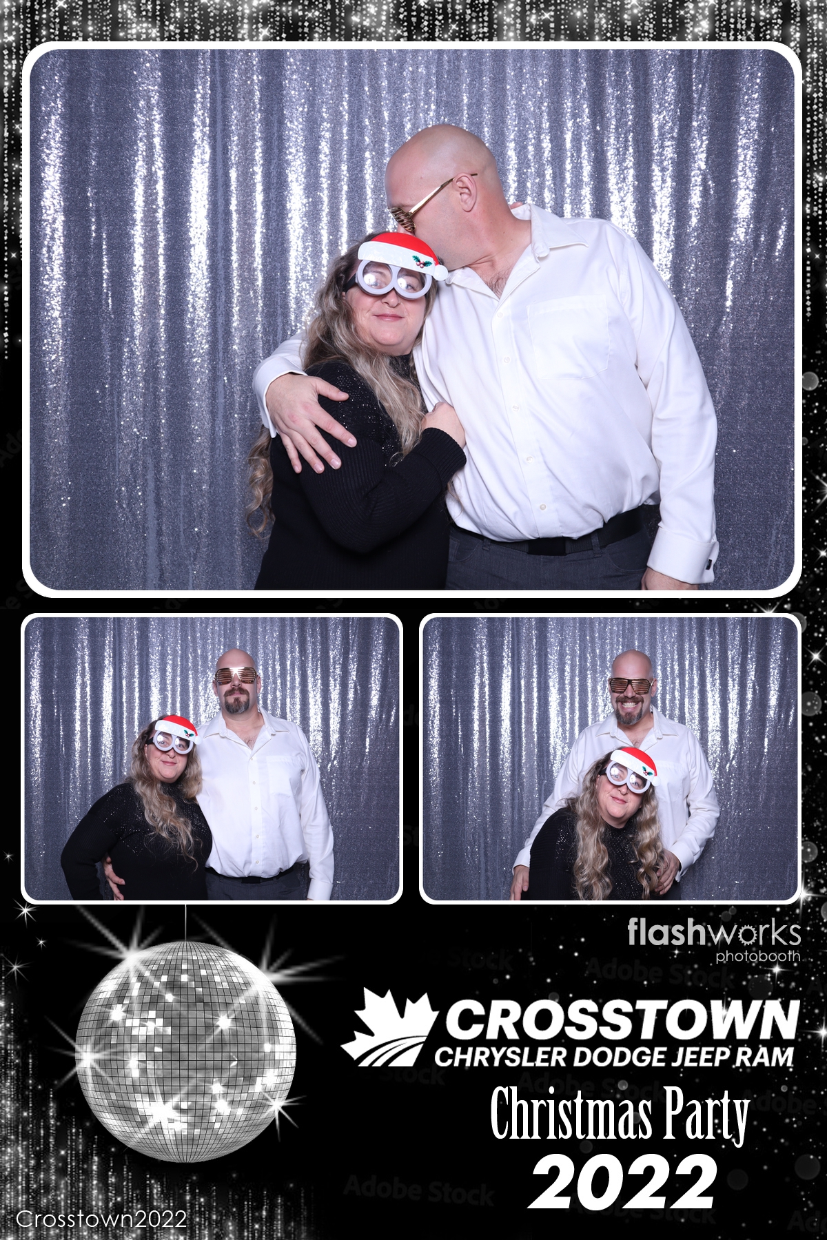 2022 Crosstown Christmas Party | View more photos from the event at gallery.flashworksphotobooth.com/u/FlashworksPhotoboothInc/2022-Crosstown-Christmas-Party