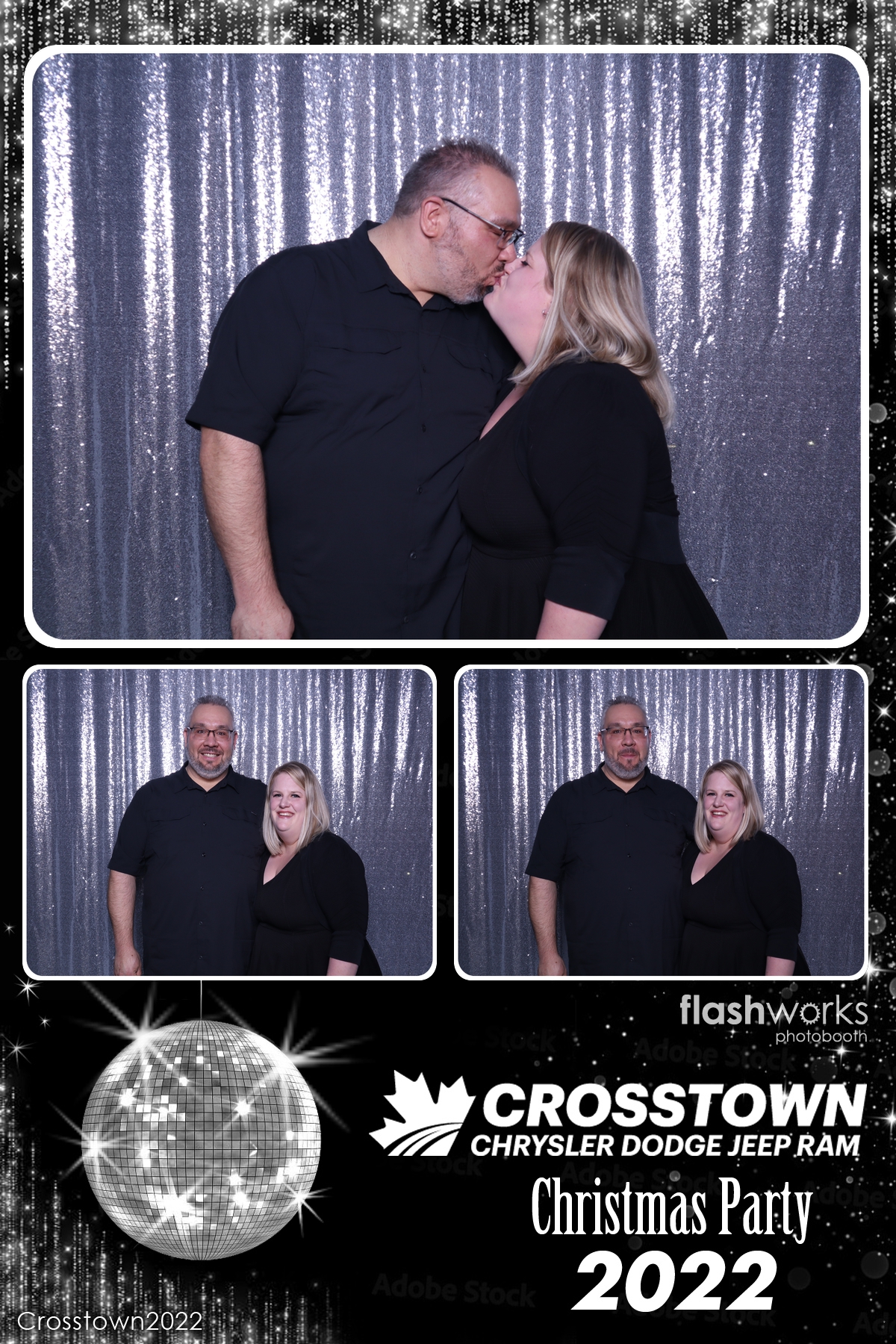 2022 Crosstown Christmas Party | View more photos from the event at gallery.flashworksphotobooth.com/u/FlashworksPhotoboothInc/2022-Crosstown-Christmas-Party