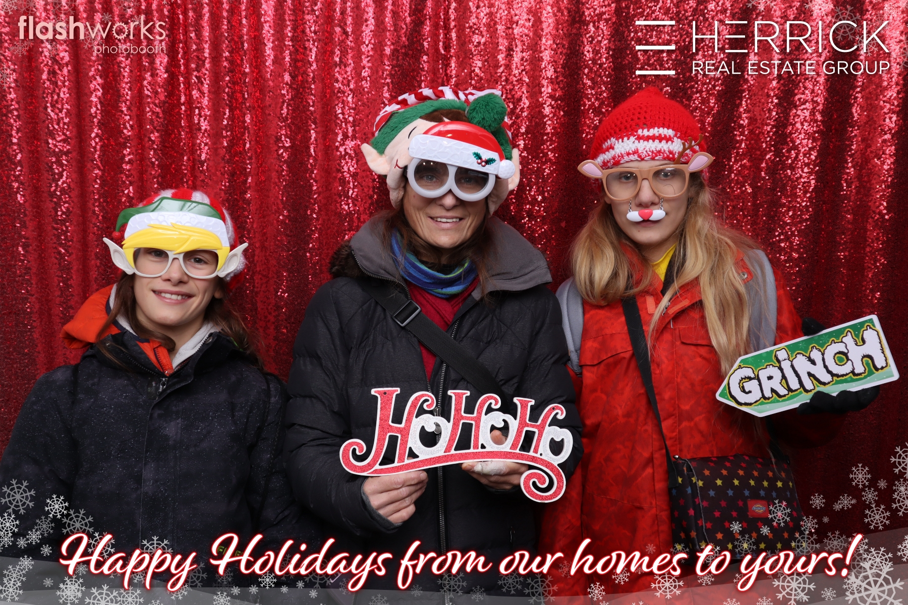 2022 St. Albert Snowflake Festival - Photo booth sponsored by Herrick Real Estate Group | View more photos from the event at gallery.flashworksphotobooth.com/u/FlashworksPhotoboothInc/2022-St-Albert-Snowflake-Festival-Photo-booth-sponsored-by-Herrick-Real