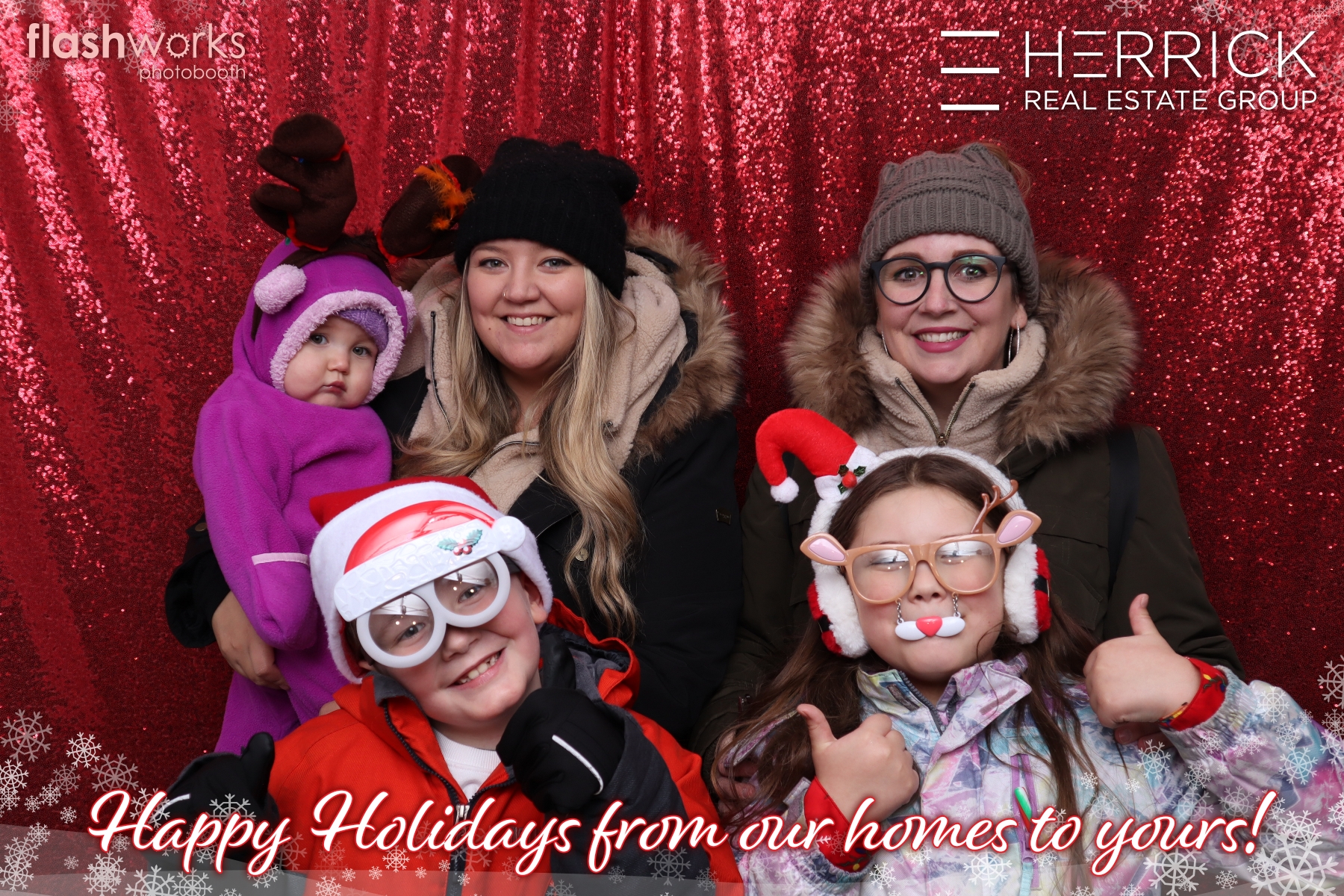 2022 St. Albert Snowflake Festival - Photo booth sponsored by Herrick Real Estate Group | View more photos from the event at gallery.flashworksphotobooth.com/u/FlashworksPhotoboothInc/2022-St-Albert-Snowflake-Festival-Photo-booth-sponsored-by-Herrick-Real