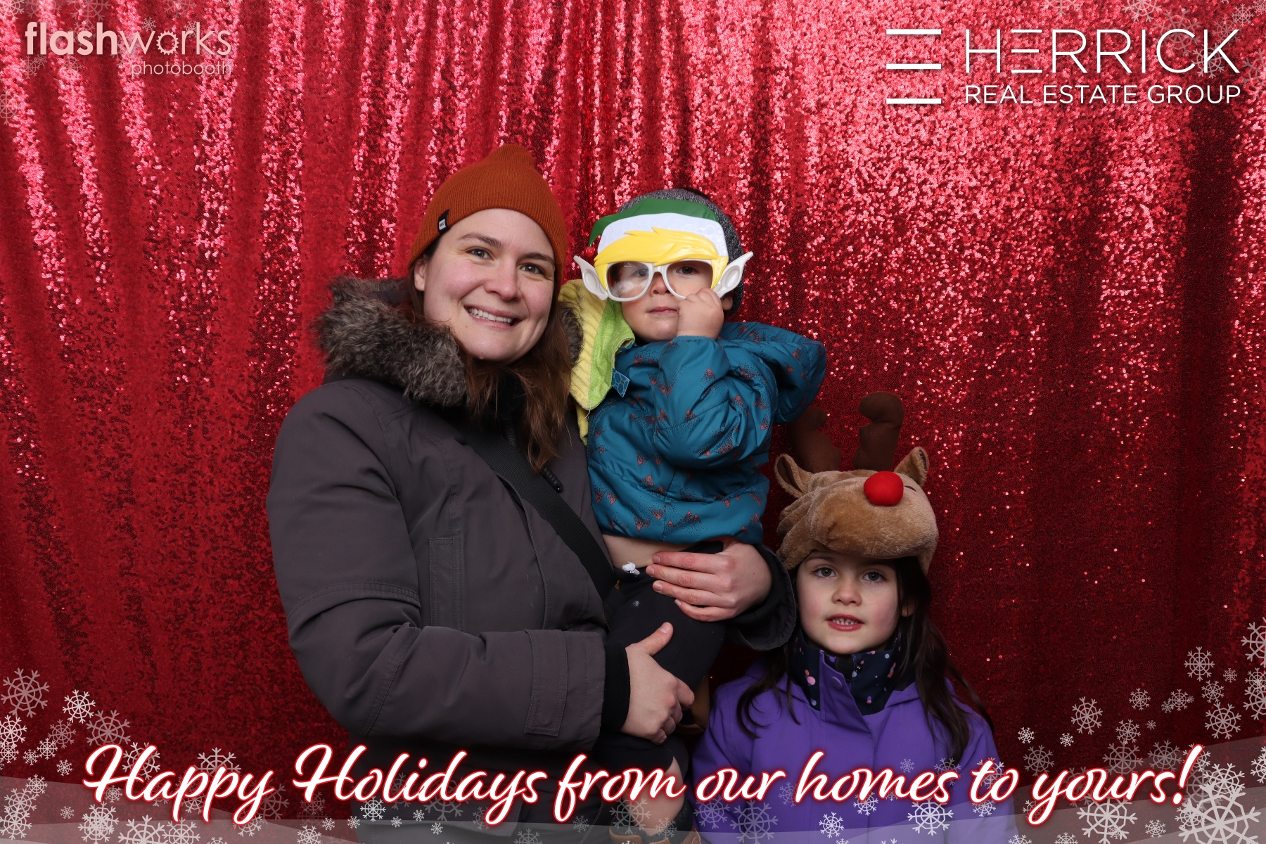 2022 St. Albert Snowflake Festival - Photo booth sponsored by Herrick Real Estate Group | View more photos from the event at gallery.flashworksphotobooth.com/u/FlashworksPhotoboothInc/2022-St-Albert-Snowflake-Festival-Photo-booth-sponsored-by-Herrick-Real