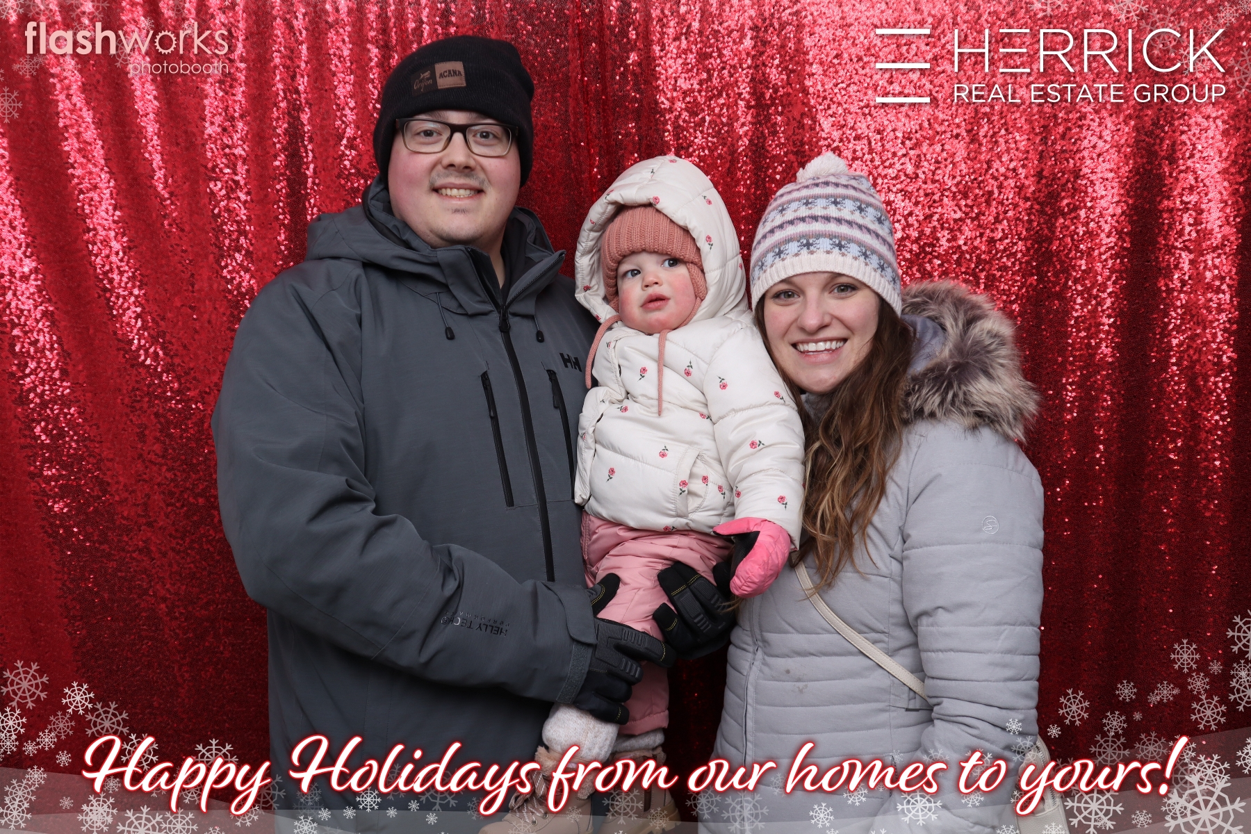 2022 St. Albert Snowflake Festival - Photo booth sponsored by Herrick Real Estate Group | View more photos from the event at gallery.flashworksphotobooth.com/u/FlashworksPhotoboothInc/2022-St-Albert-Snowflake-Festival-Photo-booth-sponsored-by-Herrick-Real