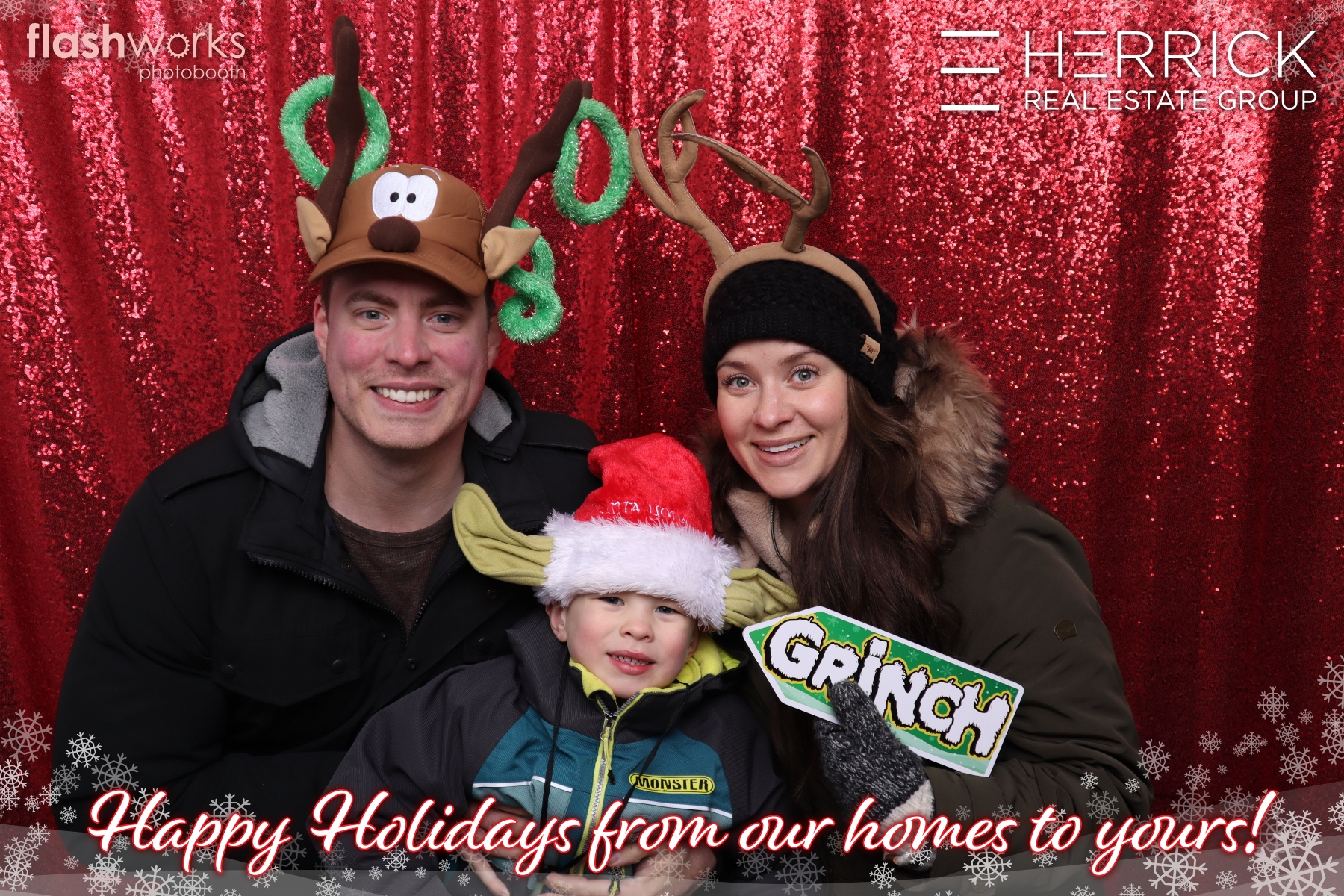2022 St. Albert Snowflake Festival - Photo booth sponsored by Herrick Real Estate Group | View more photos from the event at gallery.flashworksphotobooth.com/u/FlashworksPhotoboothInc/2022-St-Albert-Snowflake-Festival-Photo-booth-sponsored-by-Herrick-Real