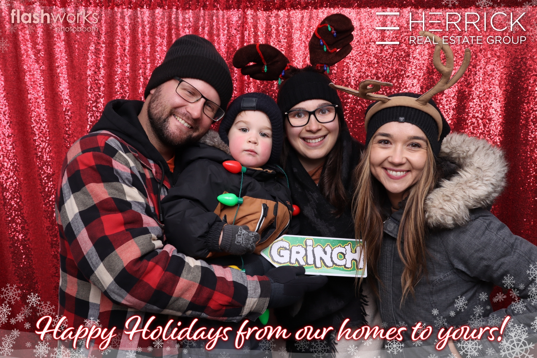 2022 St. Albert Snowflake Festival - Photo booth sponsored by Herrick Real Estate Group | View more photos from the event at gallery.flashworksphotobooth.com/u/FlashworksPhotoboothInc/2022-St-Albert-Snowflake-Festival-Photo-booth-sponsored-by-Herrick-Real