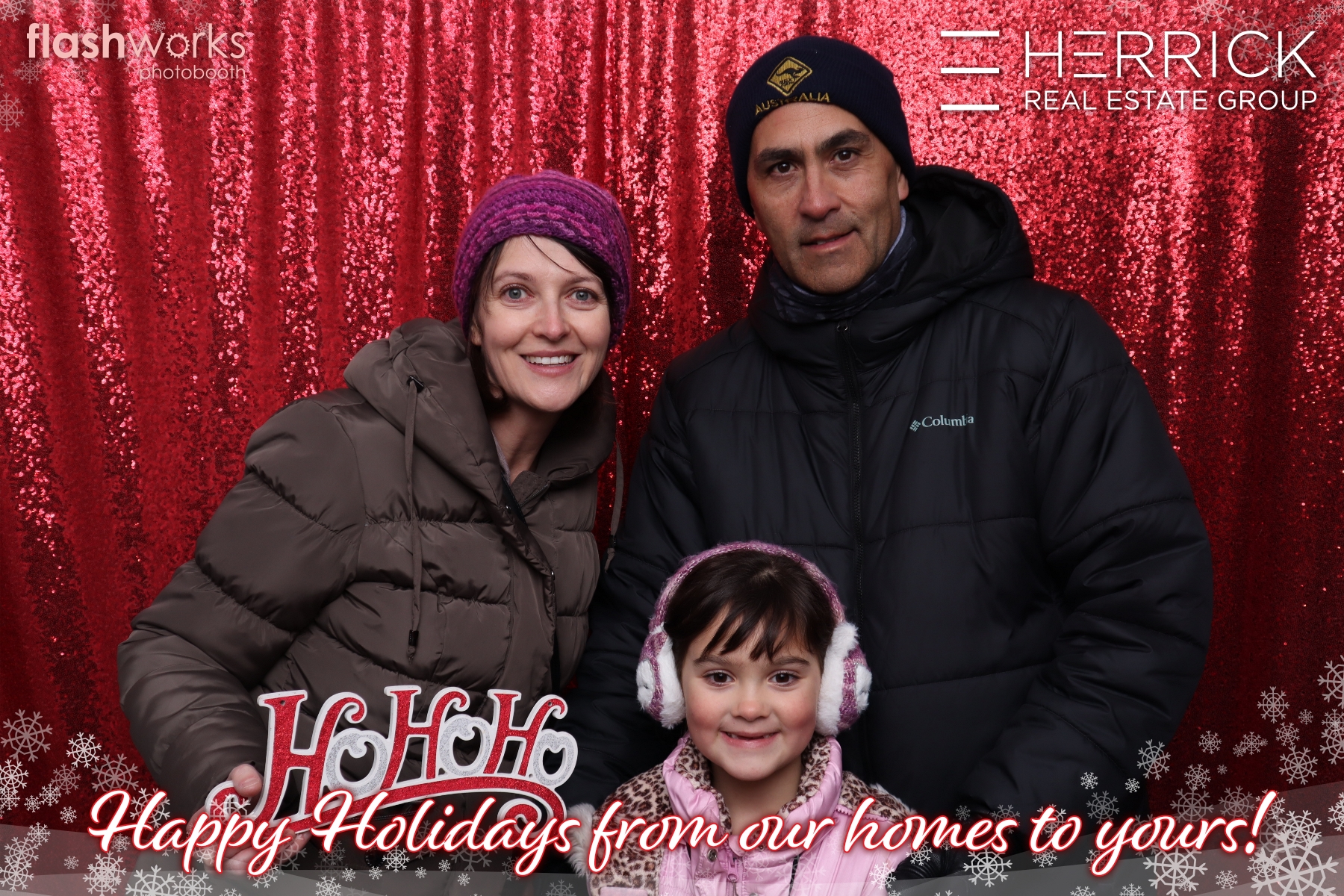 2022 St. Albert Snowflake Festival - Photo booth sponsored by Herrick Real Estate Group | View more photos from the event at gallery.flashworksphotobooth.com/u/FlashworksPhotoboothInc/2022-St-Albert-Snowflake-Festival-Photo-booth-sponsored-by-Herrick-Real