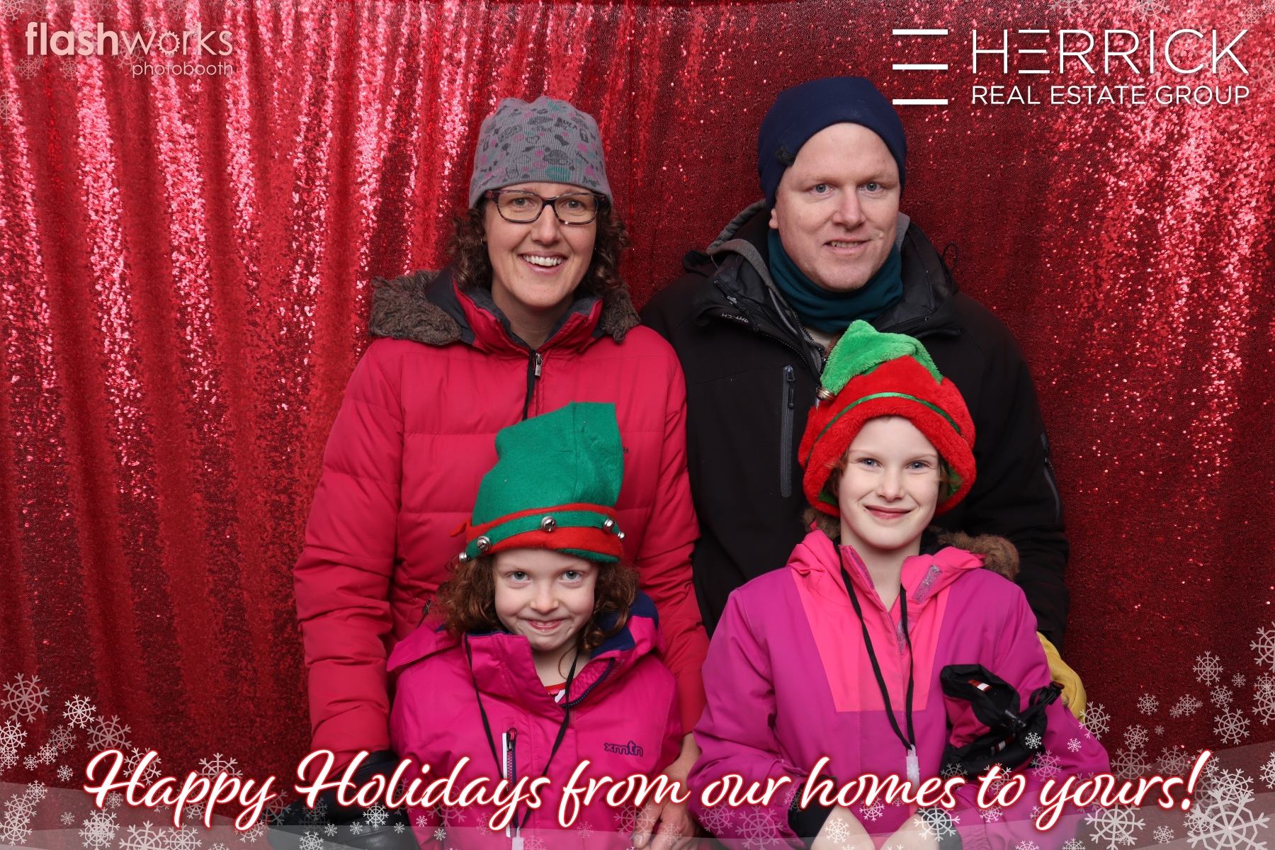 2022 St. Albert Snowflake Festival - Photo booth sponsored by Herrick Real Estate Group | View more photos from the event at gallery.flashworksphotobooth.com/u/FlashworksPhotoboothInc/2022-St-Albert-Snowflake-Festival-Photo-booth-sponsored-by-Herrick-Real