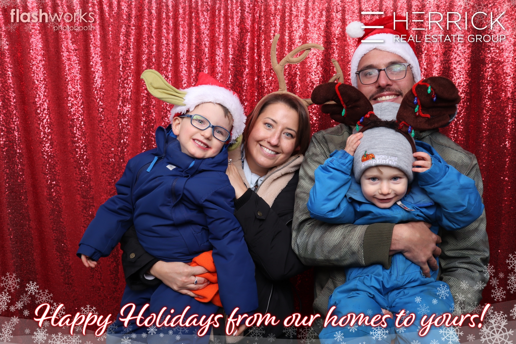 2022 St. Albert Snowflake Festival - Photo booth sponsored by Herrick Real Estate Group | View more photos from the event at gallery.flashworksphotobooth.com/u/FlashworksPhotoboothInc/2022-St-Albert-Snowflake-Festival-Photo-booth-sponsored-by-Herrick-Real