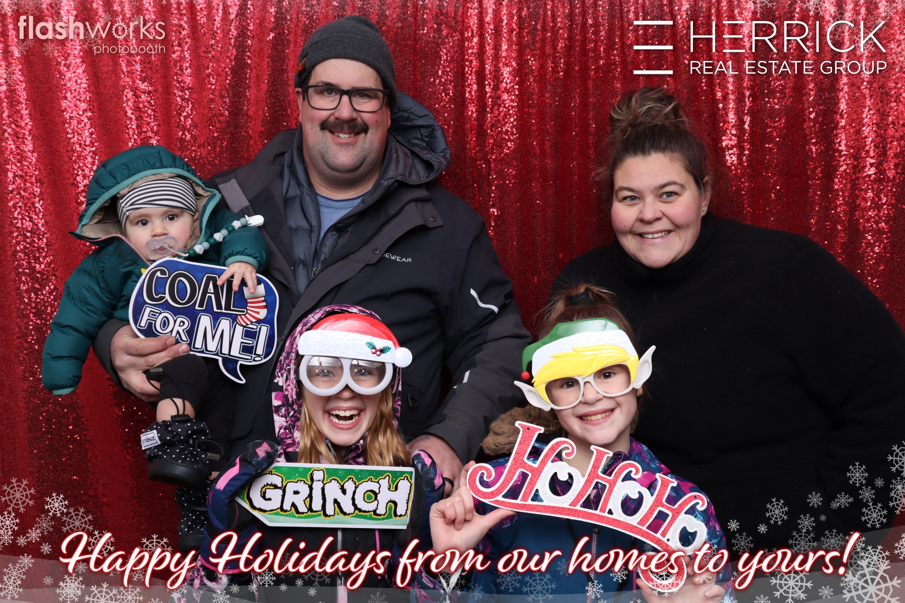 2022 St. Albert Snowflake Festival - Photo booth sponsored by Herrick Real Estate Group | View more photos from the event at gallery.flashworksphotobooth.com/u/FlashworksPhotoboothInc/2022-St-Albert-Snowflake-Festival-Photo-booth-sponsored-by-Herrick-Real