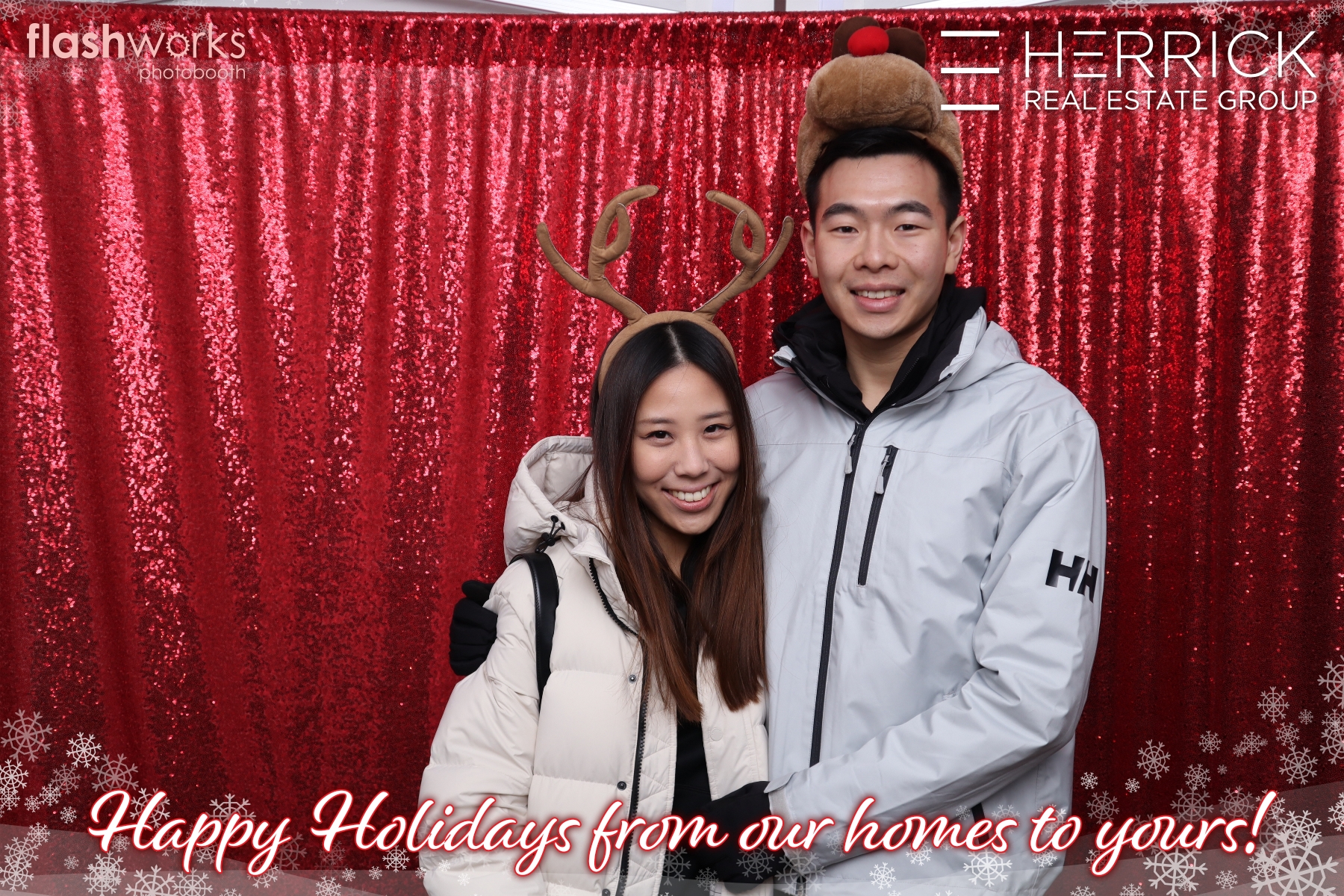 2022 St. Albert Snowflake Festival - Photo booth sponsored by Herrick Real Estate Group | View more photos from the event at gallery.flashworksphotobooth.com/u/FlashworksPhotoboothInc/2022-St-Albert-Snowflake-Festival-Photo-booth-sponsored-by-Herrick-Real