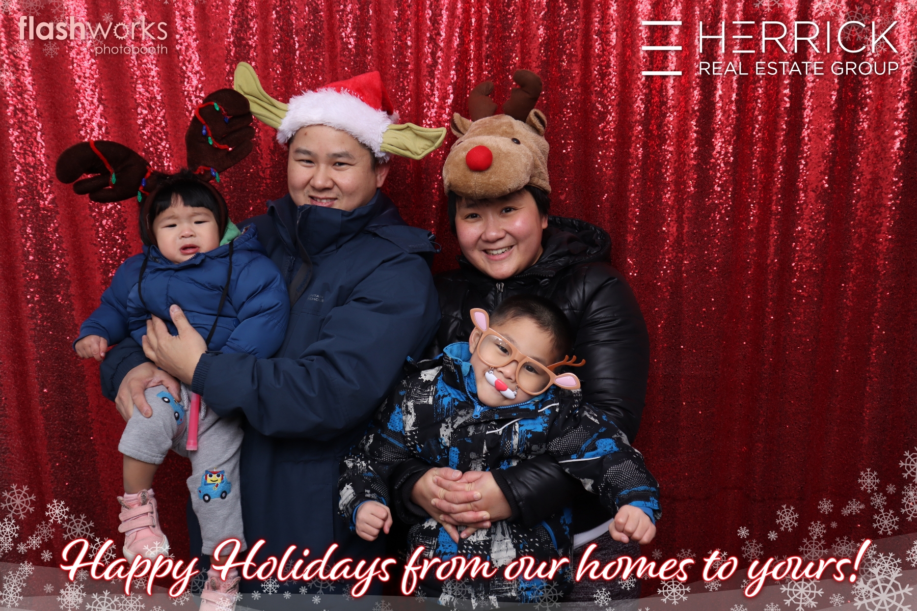 2022 St. Albert Snowflake Festival - Photo booth sponsored by Herrick Real Estate Group | View more photos from the event at gallery.flashworksphotobooth.com/u/FlashworksPhotoboothInc/2022-St-Albert-Snowflake-Festival-Photo-booth-sponsored-by-Herrick-Real