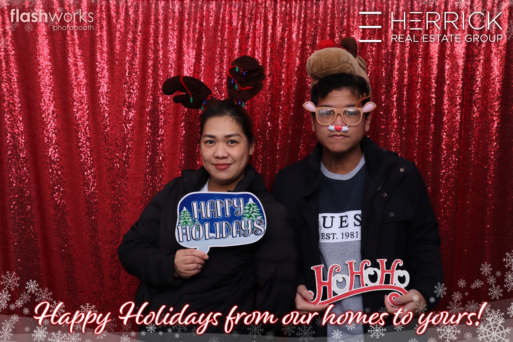 2022 St. Albert Snowflake Festival - Photo booth sponsored by Herrick Real Estate Group | View more photos from the event at gallery.flashworksphotobooth.com/u/FlashworksPhotoboothInc/2022-St-Albert-Snowflake-Festival-Photo-booth-sponsored-by-Herrick-Real