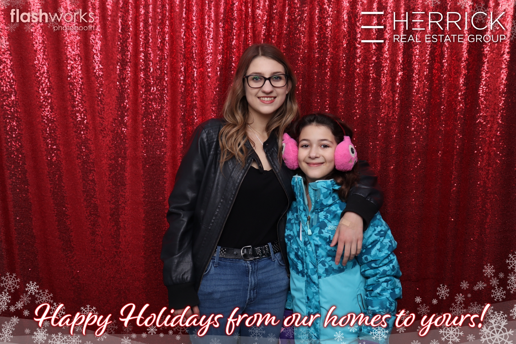 2022 St. Albert Snowflake Festival - Photo booth sponsored by Herrick Real Estate Group | View more photos from the event at gallery.flashworksphotobooth.com/u/FlashworksPhotoboothInc/2022-St-Albert-Snowflake-Festival-Photo-booth-sponsored-by-Herrick-Real
