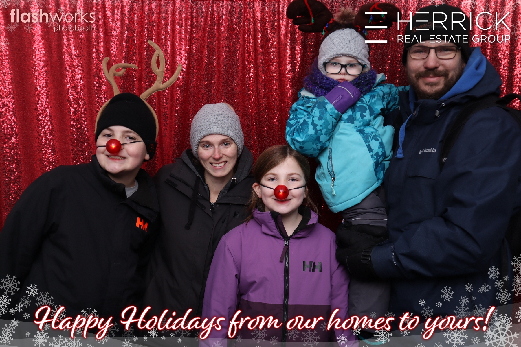 2022 St. Albert Snowflake Festival - Photo booth sponsored by Herrick Real Estate Group | View more photos from the event at gallery.flashworksphotobooth.com/u/FlashworksPhotoboothInc/2022-St-Albert-Snowflake-Festival-Photo-booth-sponsored-by-Herrick-Real