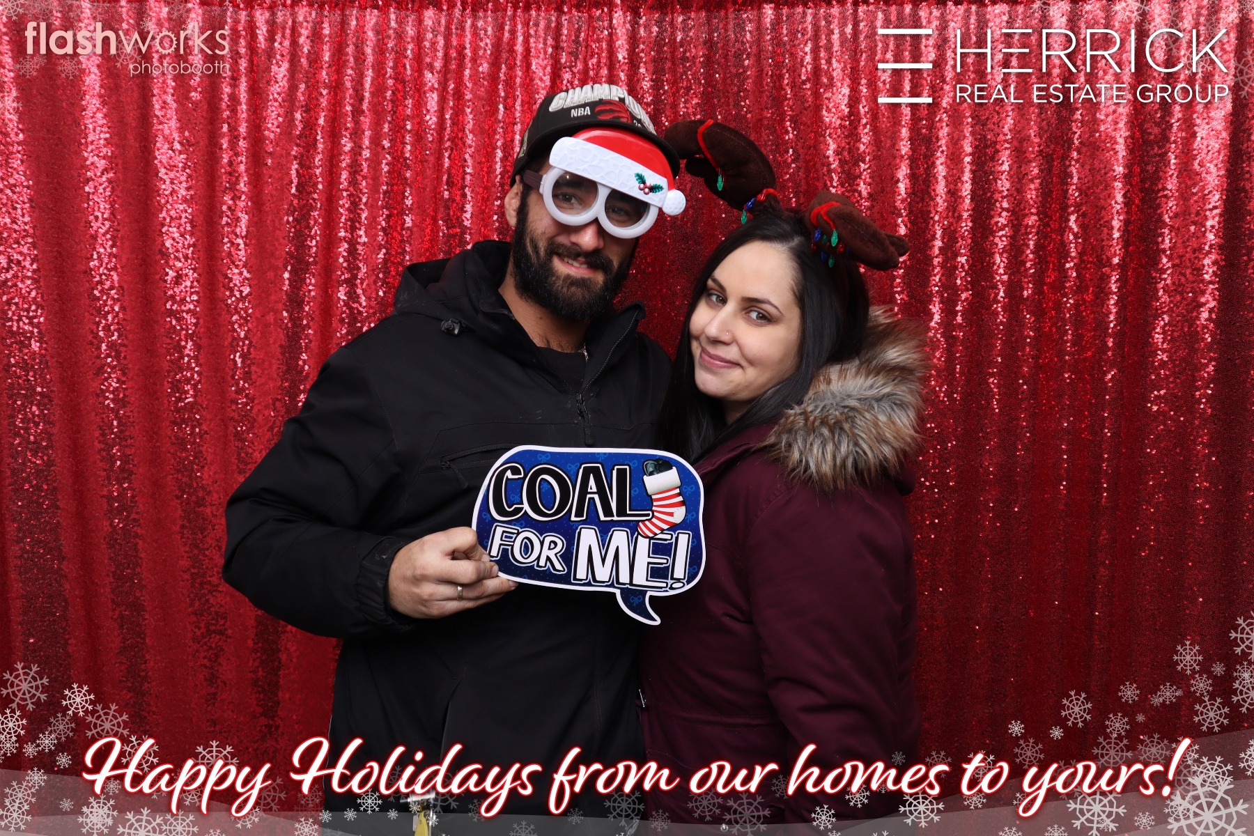 2022 St. Albert Snowflake Festival - Photo booth sponsored by Herrick Real Estate Group | View more photos from the event at gallery.flashworksphotobooth.com/u/FlashworksPhotoboothInc/2022-St-Albert-Snowflake-Festival-Photo-booth-sponsored-by-Herrick-Real