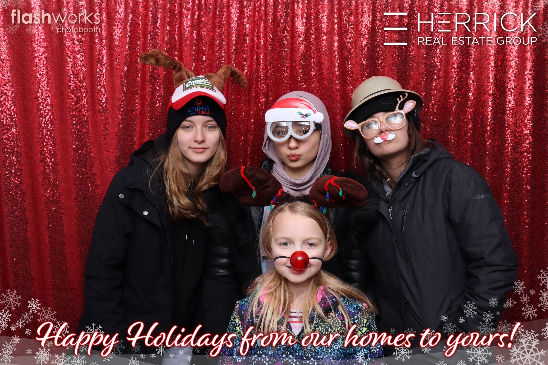 2022 St. Albert Snowflake Festival - Photo booth sponsored by Herrick Real Estate Group | View more photos from the event at gallery.flashworksphotobooth.com/u/FlashworksPhotoboothInc/2022-St-Albert-Snowflake-Festival-Photo-booth-sponsored-by-Herrick-Real