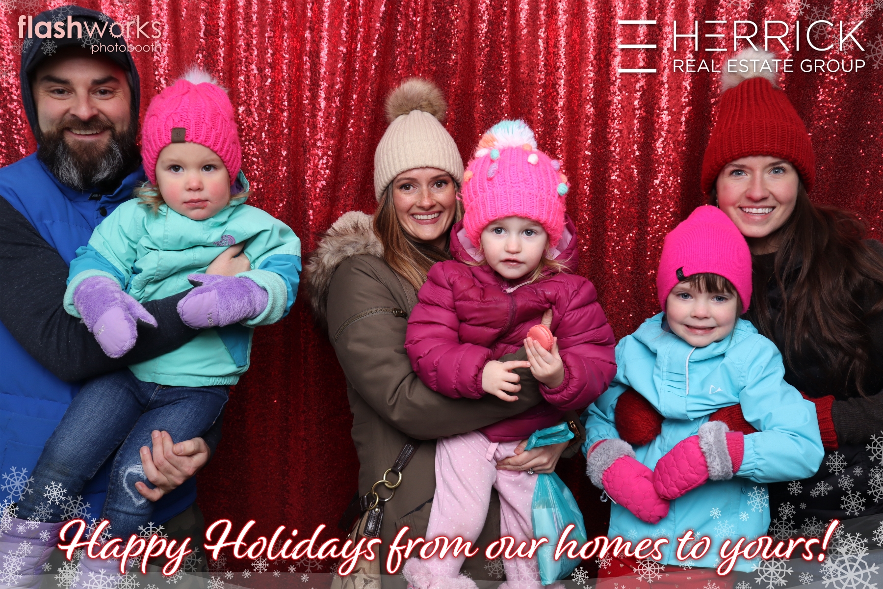 2022 St. Albert Snowflake Festival - Photo booth sponsored by Herrick Real Estate Group | View more photos from the event at gallery.flashworksphotobooth.com/u/FlashworksPhotoboothInc/2022-St-Albert-Snowflake-Festival-Photo-booth-sponsored-by-Herrick-Real
