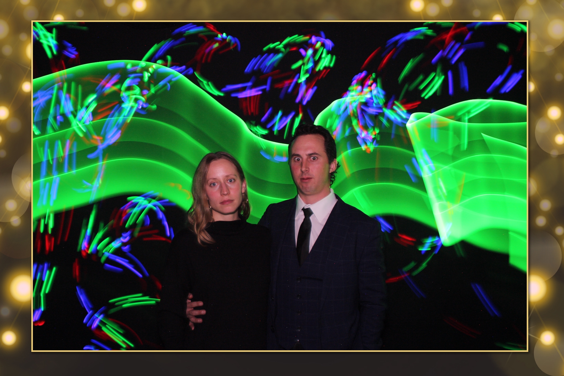 Cenovus Light Painting I | View more photos from the event at gallery.flashworksphotobooth.com/u/FlashworksPhotoboothInc/Cenovus-Light-Painting-I