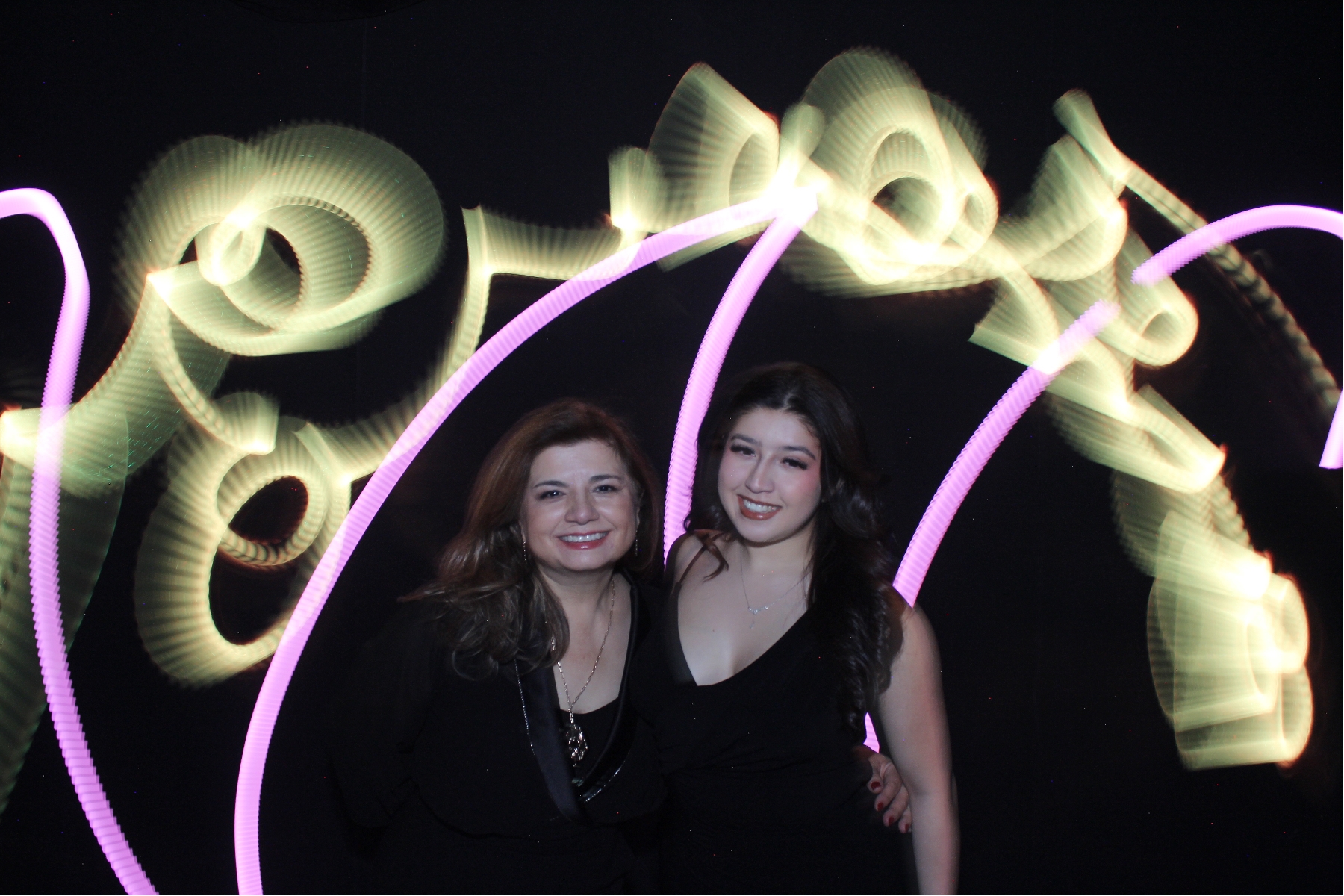 Cenovus Light Painting I | View more photos from the event at gallery.flashworksphotobooth.com/u/FlashworksPhotoboothInc/Cenovus-Light-Painting-I