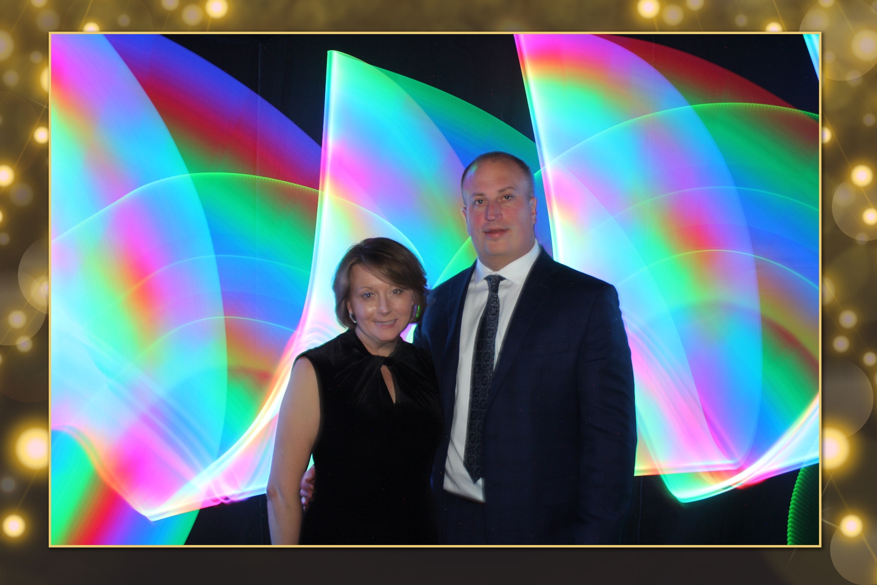 Cenovus Light Painting I | View more photos from the event at gallery.flashworksphotobooth.com/u/FlashworksPhotoboothInc/Cenovus-Light-Painting-I