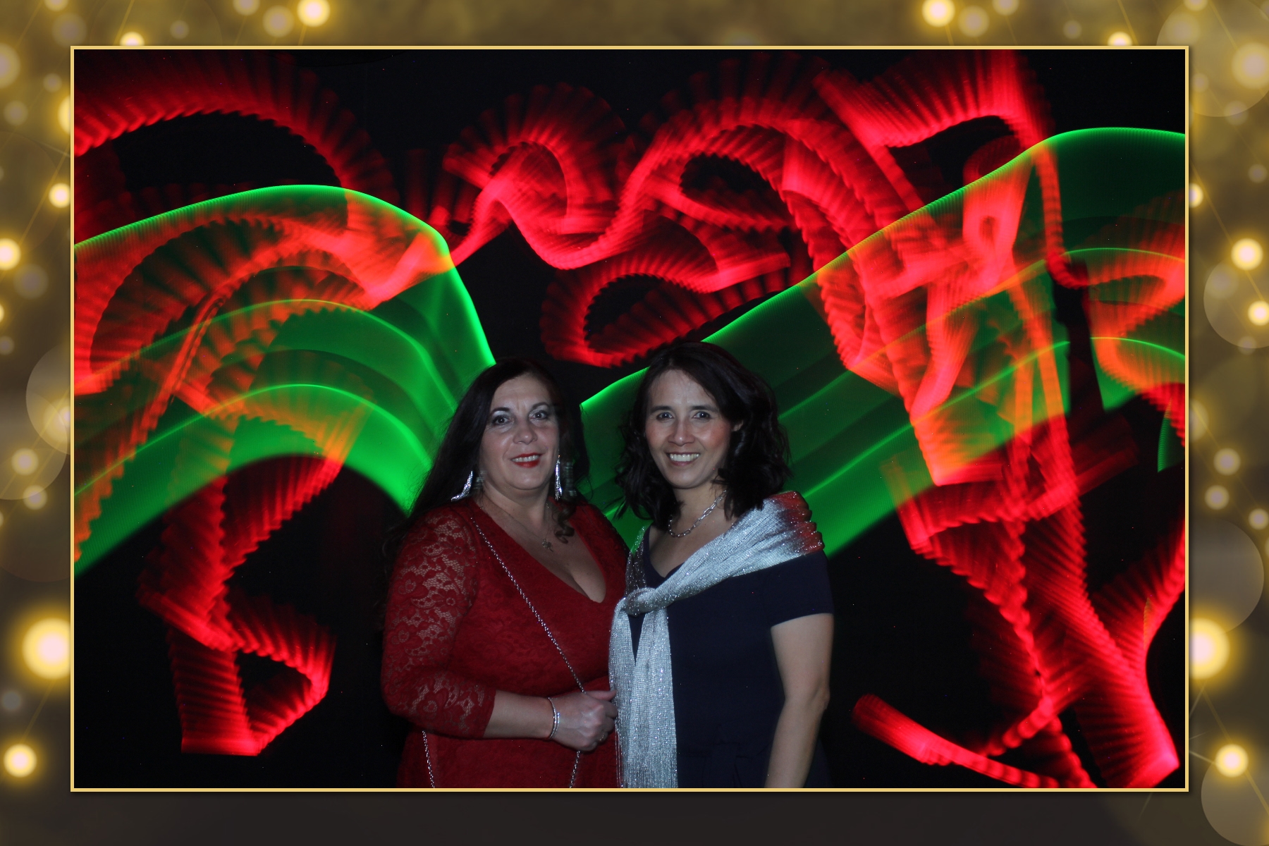 Cenovus Light Painting I | View more photos from the event at gallery.flashworksphotobooth.com/u/FlashworksPhotoboothInc/Cenovus-Light-Painting-I