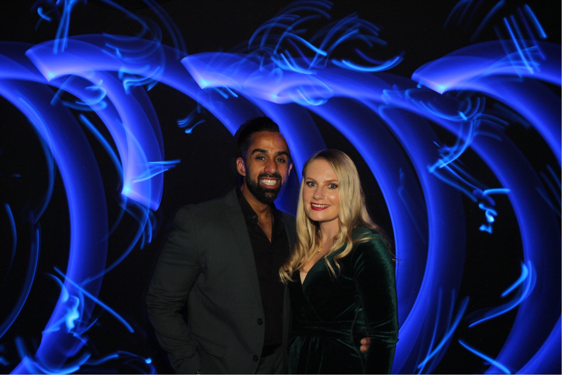 Cenovus Light Painting I | View more photos from the event at gallery.flashworksphotobooth.com/u/FlashworksPhotoboothInc/Cenovus-Light-Painting-I