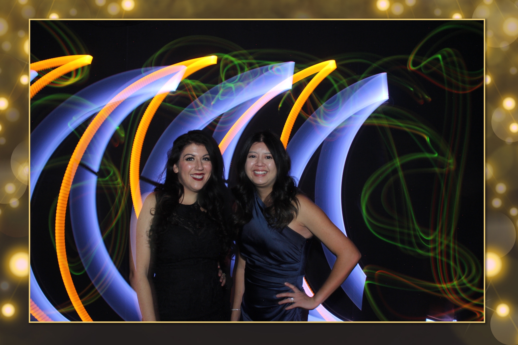 Cenovus Light Painting I | View more photos from the event at gallery.flashworksphotobooth.com/u/FlashworksPhotoboothInc/Cenovus-Light-Painting-I