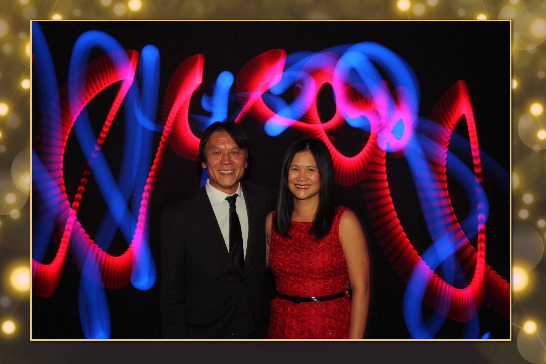 Cenovus Light Painting I | View more photos from the event at gallery.flashworksphotobooth.com/u/FlashworksPhotoboothInc/Cenovus-Light-Painting-I