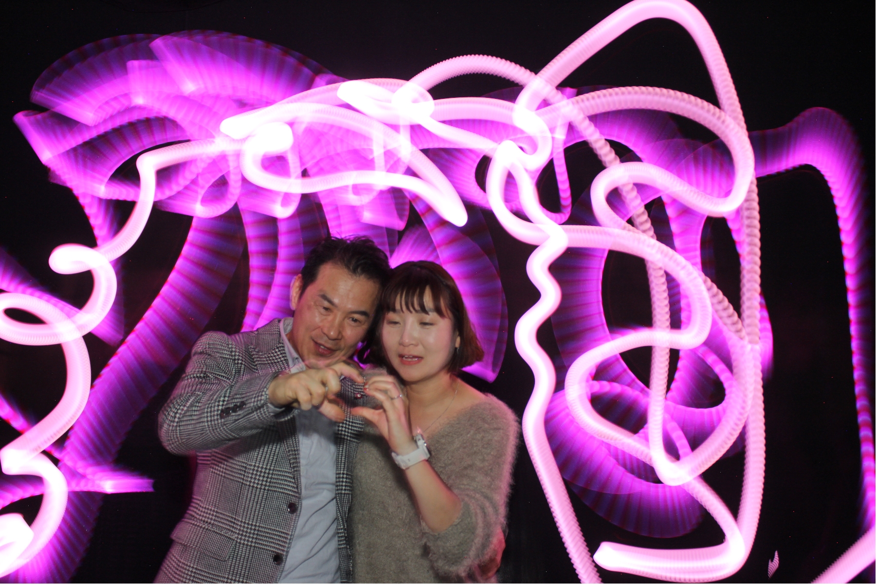 Cenovus Light Painting I | View more photos from the event at gallery.flashworksphotobooth.com/u/FlashworksPhotoboothInc/Cenovus-Light-Painting-I