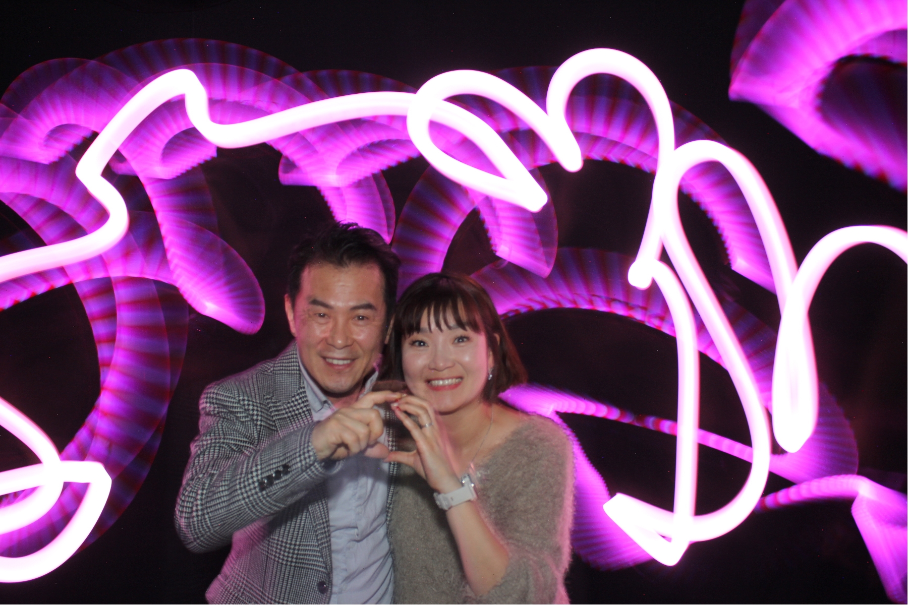Cenovus Light Painting I | View more photos from the event at gallery.flashworksphotobooth.com/u/FlashworksPhotoboothInc/Cenovus-Light-Painting-I